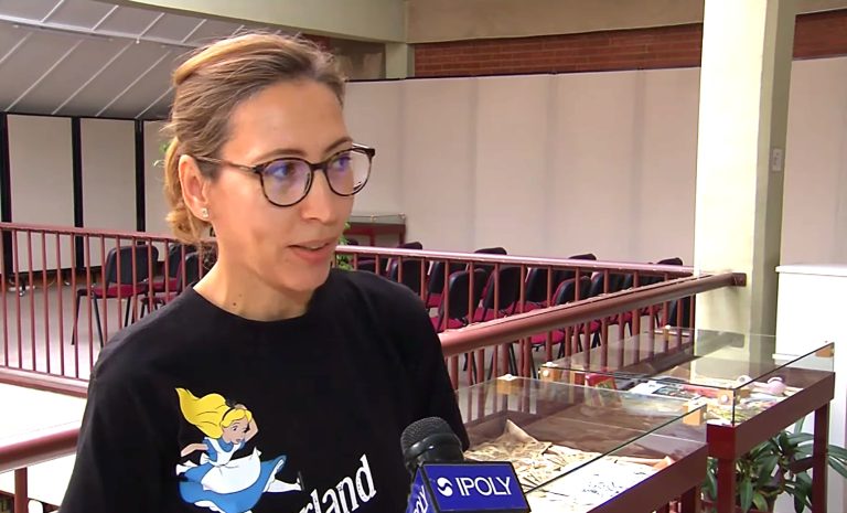 Mesebeli kalandra hív a könyvtár