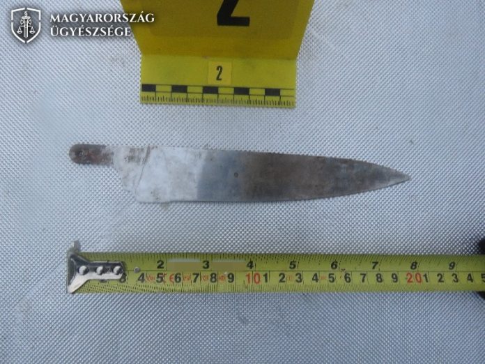 a vádlott által használt késpenge
