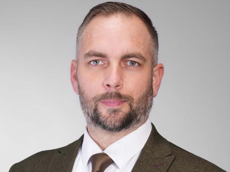 DÓCS DÁVID (MI HAZÁNK): A szebb jövő nem hiú ábránd