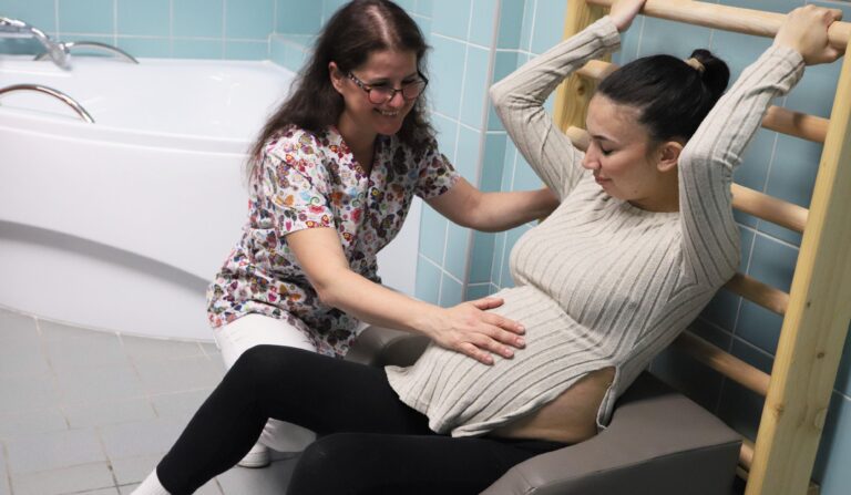 Kezdetek Hete: hiánypótló kezdeményezés kismamáknak